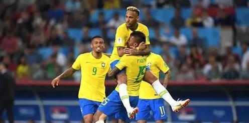 巴西进球跳舞（巴西舞动世界杯赛场，足球与文化的完美结合）