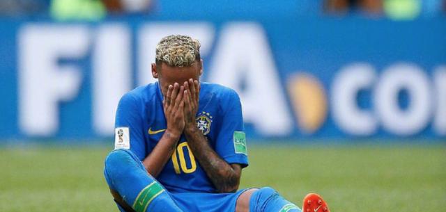 内马尔的进球缺席成为巴西队世界杯的短板（内马尔无法破门阻碍了巴西队的胜利，进攻尚需完善）