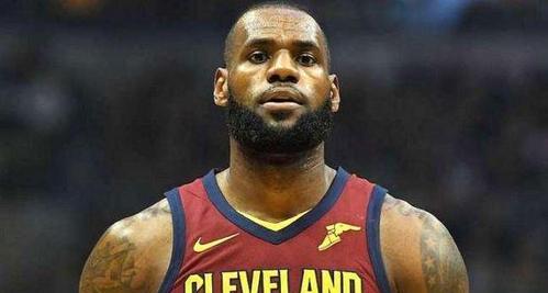 NBA排行榜前10名（在激烈竞争中脱颖而出，勇往直前向着荣耀迈进）