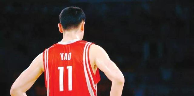 姚明在NBA得分排行榜的传奇地位（纪录破碎者与篮球传奇的交汇点）