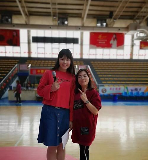 和女生打篮球，为何防守至关重要（解析女生打篮球时防守的重要性）