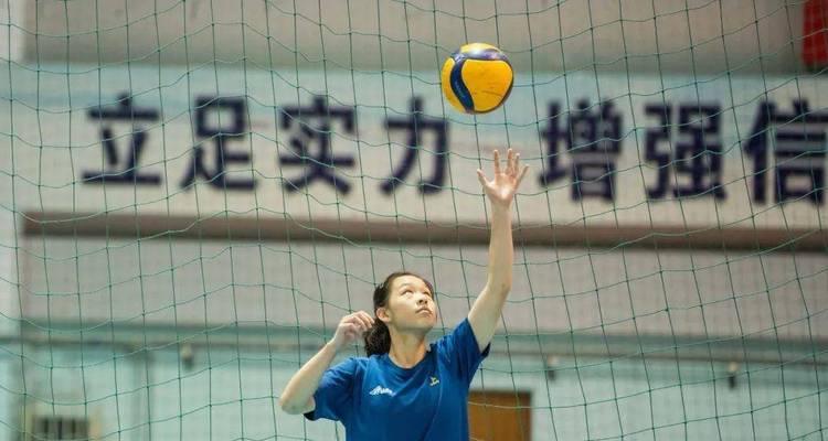 掌握排球传垫扣发四项技术要领的关键（全面了解排球传垫扣发的技术要点，提升自己的排球水平）