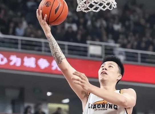 篮球3号位的全能进攻与防守技巧（发掘全能球员的潜力，打造最佳3号位选手）