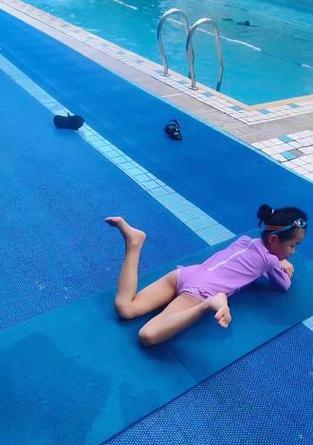 101个游泳小技巧（从入门到精通，轻松驾驭水域的关键技巧）