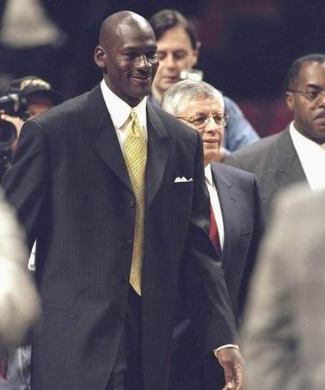 NBA历史上最帅的球员排行榜（球场之外的魅力与风采）